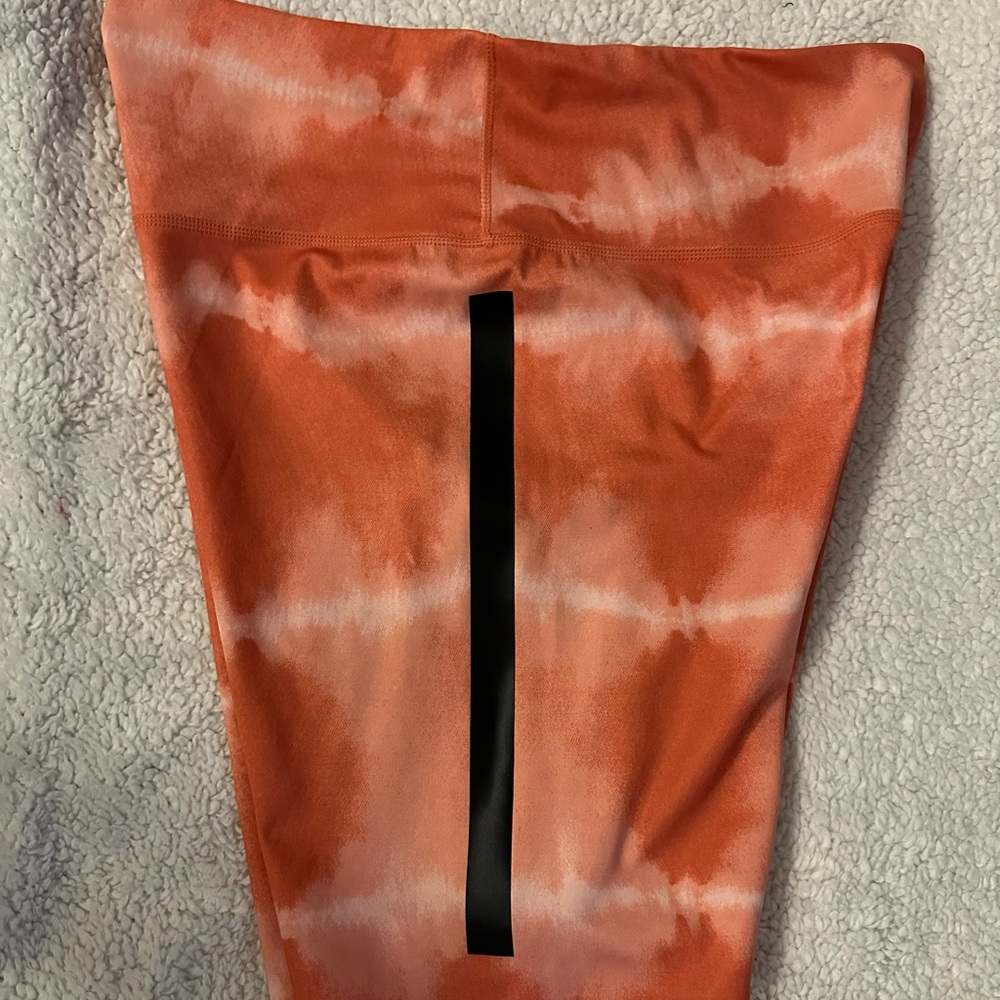 NWOT Nike Orange White Midi Athletic Shorts